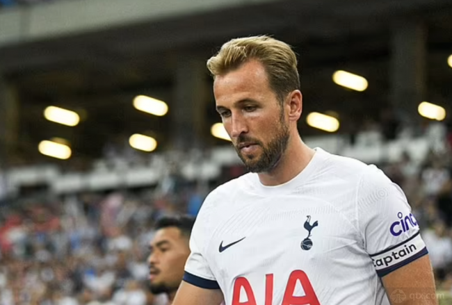 也是一名出 也是一名出