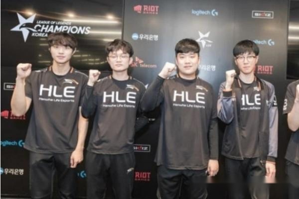 极的进攻战 极的进攻战