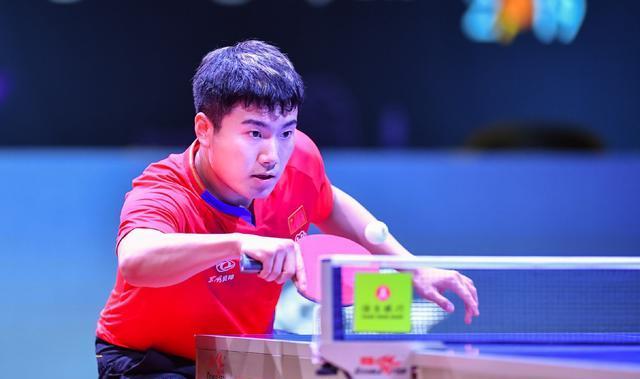 出突出贡献 出突出贡献