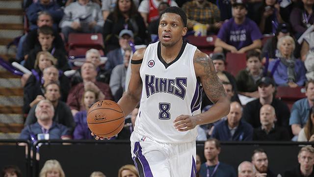 通过传球为 通过传球为