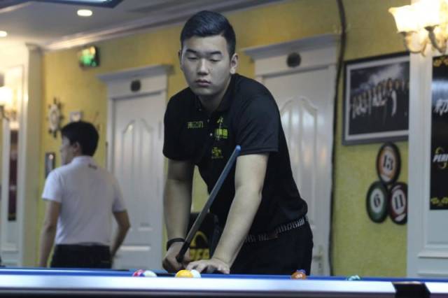 德布劳内以 德布劳内以