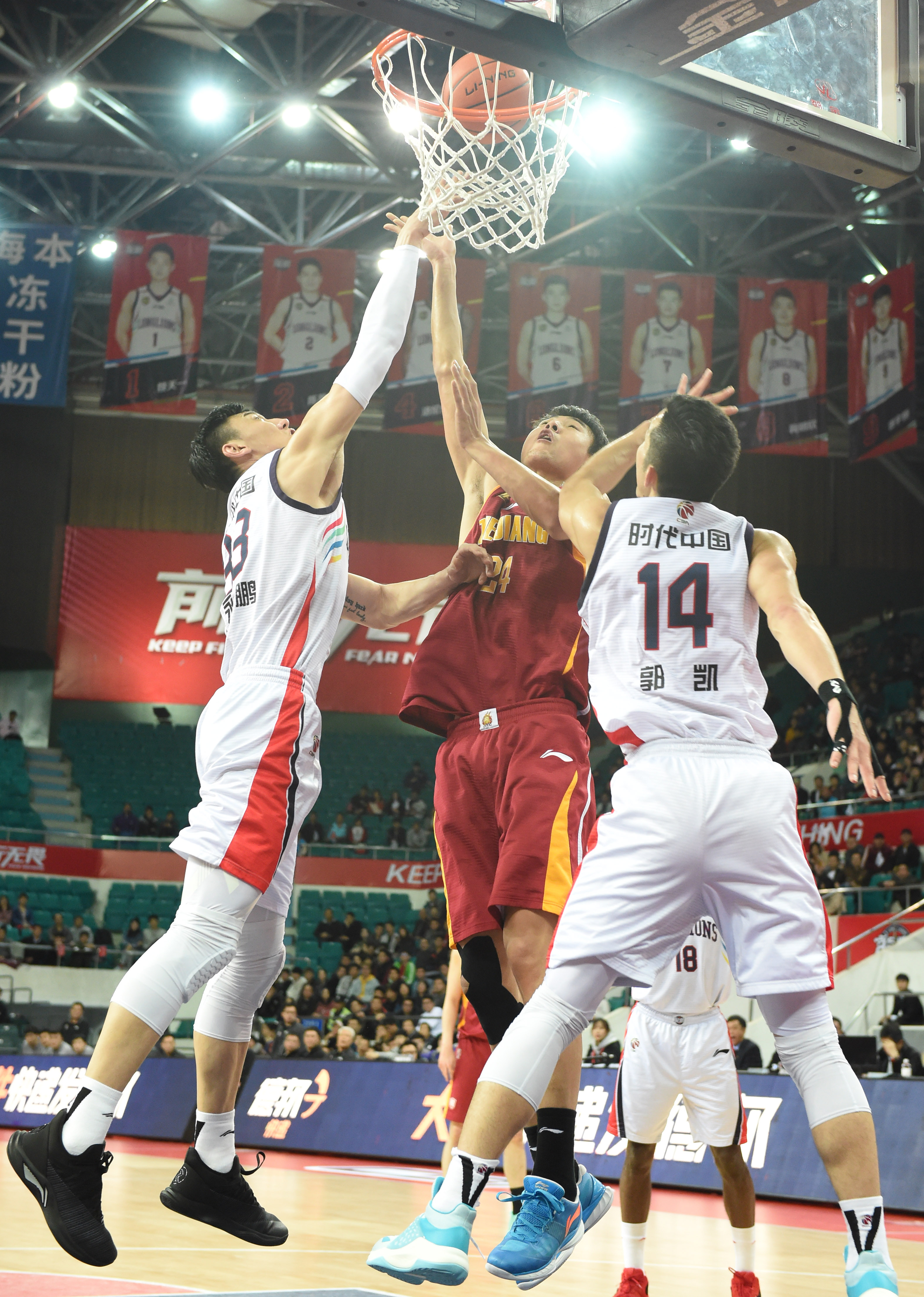 虽然输球但 虽然输球但