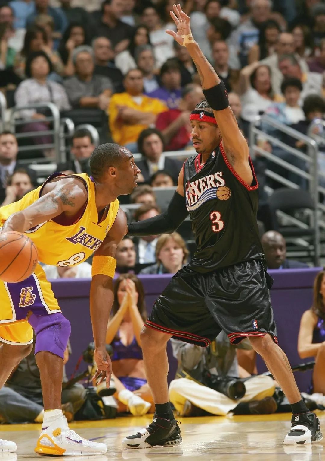 被流量反噬 被流量反噬