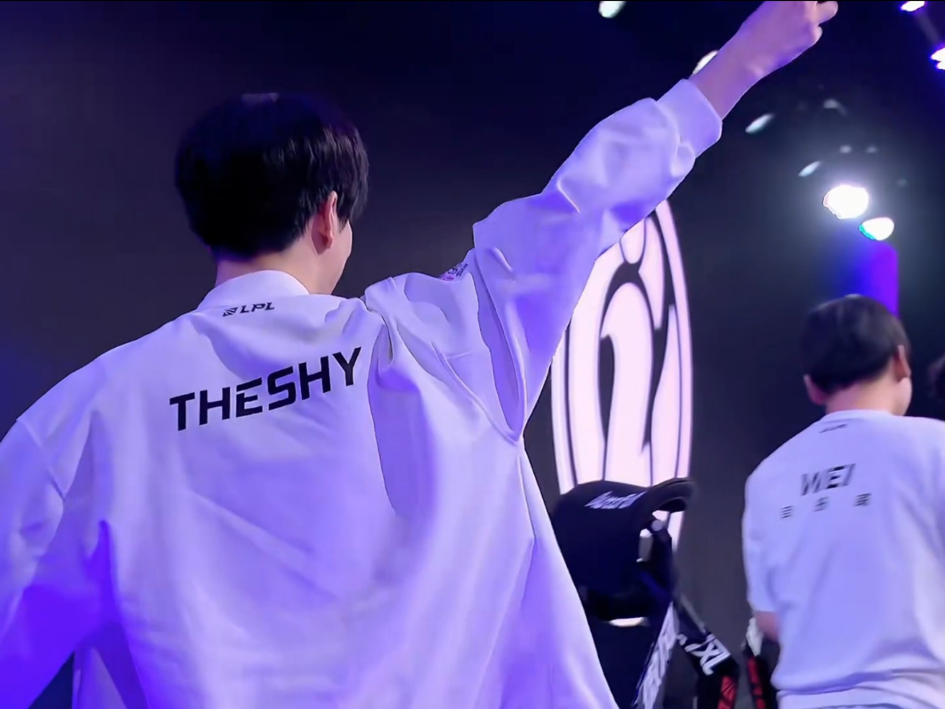 贴地直塞命 贴地直塞命